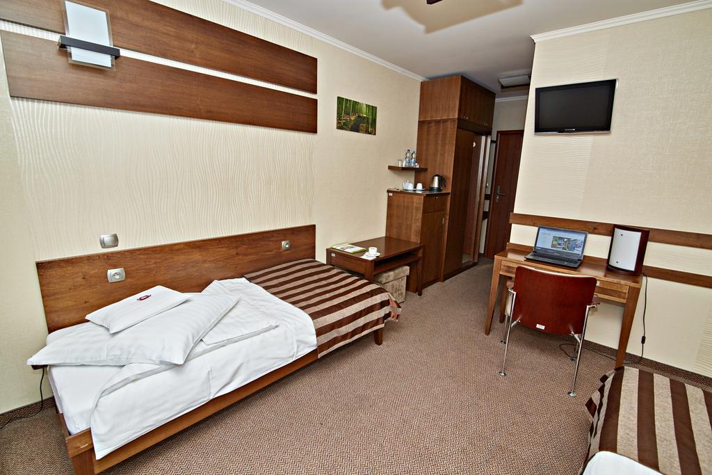 Hotel Ted Radomsko Room photo